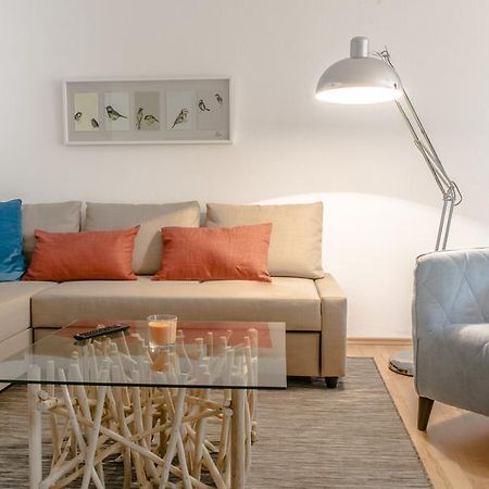 Sweet Apartment With Balcony Fribourg im Breisgau Chambre photo