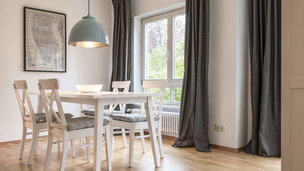 Sweet Apartment With Balcony Fribourg im Breisgau Chambre photo